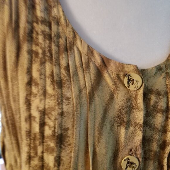 Women's maxi dress with African motif - Picture 2 of 7